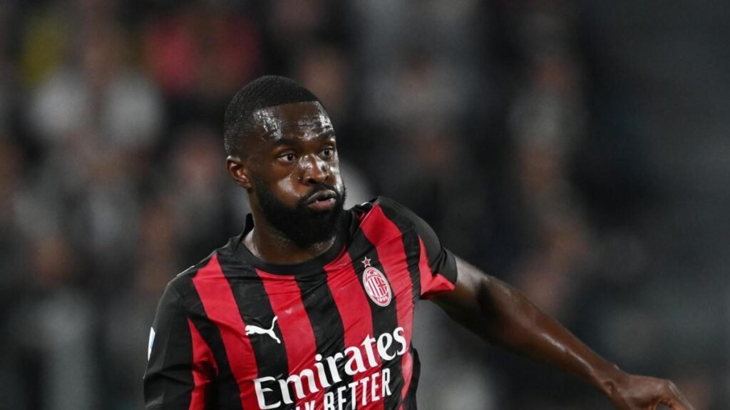 Tomori: "Il derby ci ha dato tantissima energia. Con Allegri siamo cambiati tatticamente" -