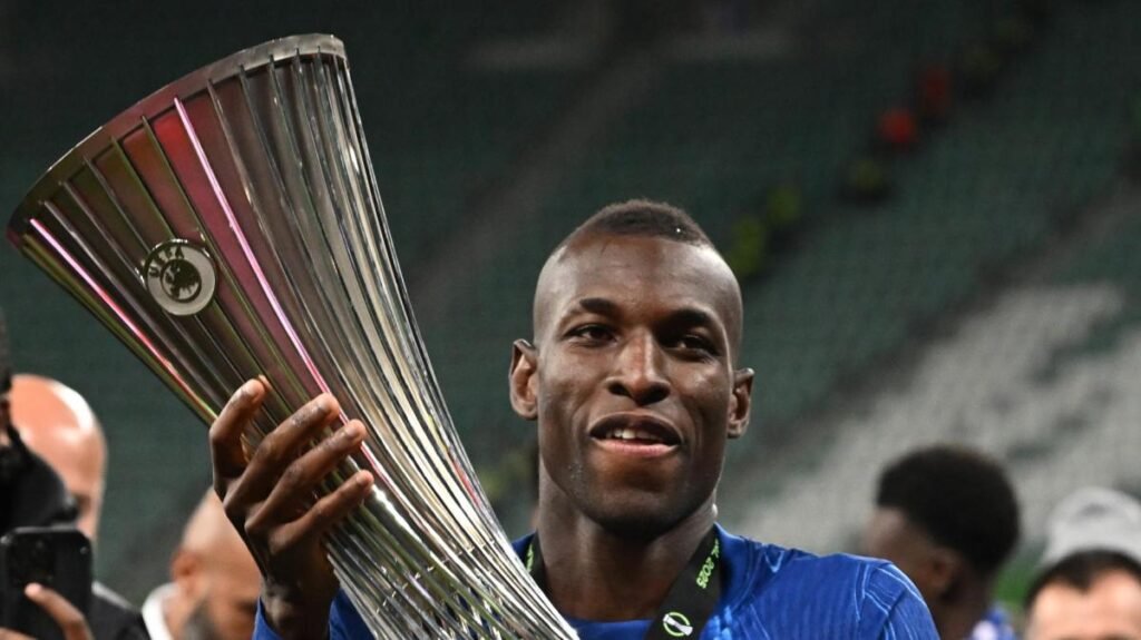 Nicolas Jackson non tornerà al Chelsea. Oltre al Bayern, anche l'Aston Villa è una possibilità -