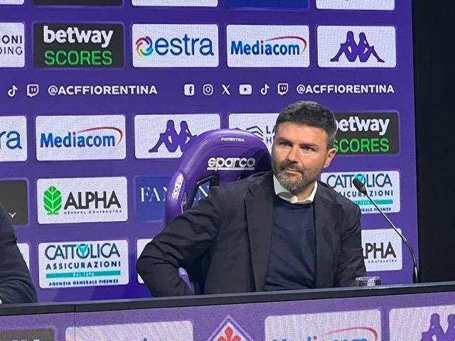 Fiorentina e il pasticcio del rigore conteso, rabbia Goretti: "Non è la prima volta che succede" -