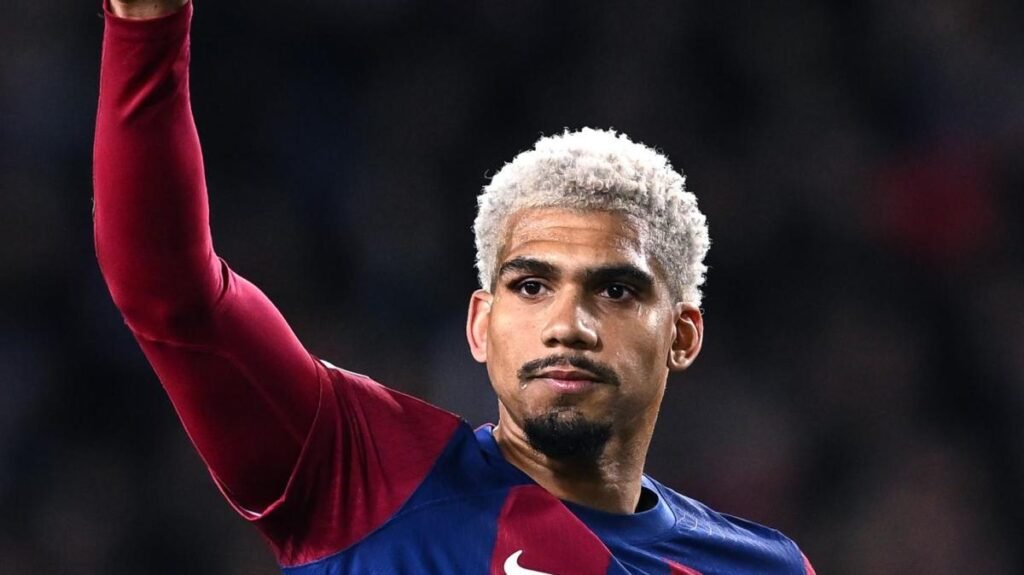 Barcellona, Araujo caso delicato: previsto un colloquio con Flick per capire come si sente -