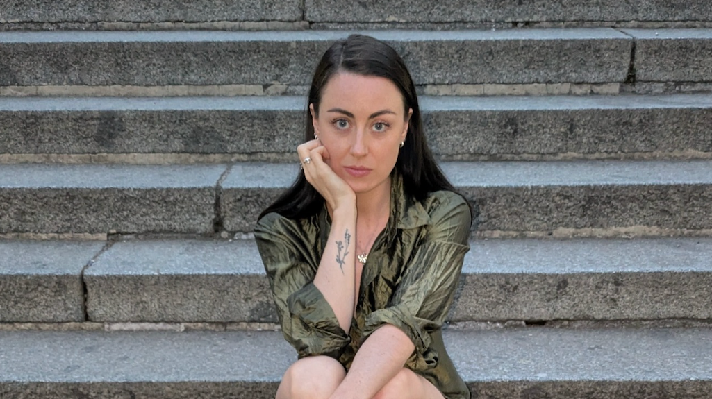 Mix Of The Day: Isis O'Regan · News ⟋ RA