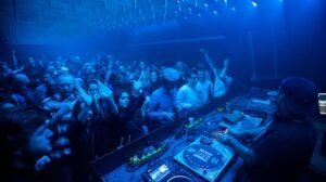 Brussels club scene in crisis following multiple venue closures: 'Suffocating' · News ⟋ RA