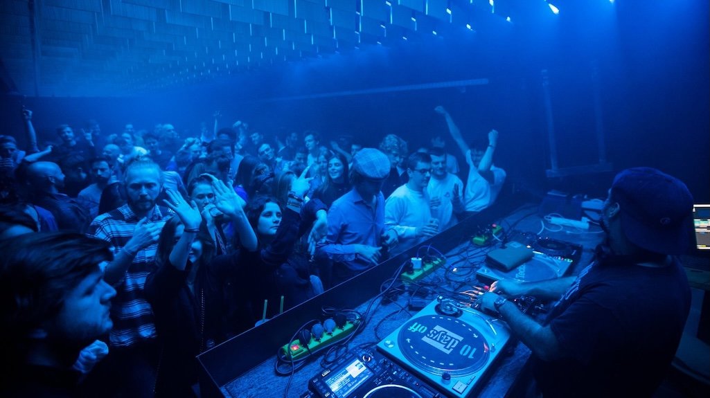 Brussels club scene in crisis following multiple venue closures: 'Suffocating' · News ⟋ RA