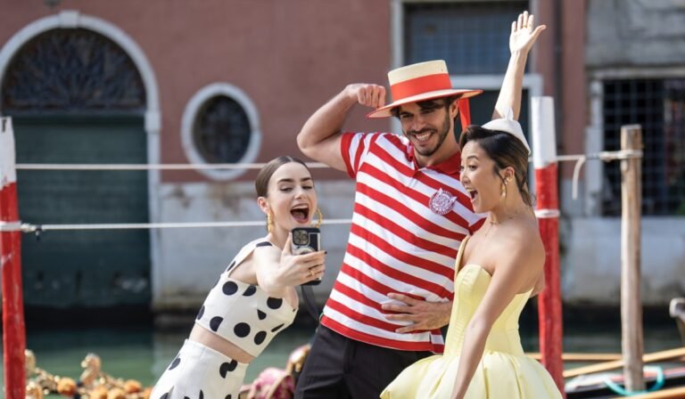 Emily in Paris 5, la conferenza della stagione