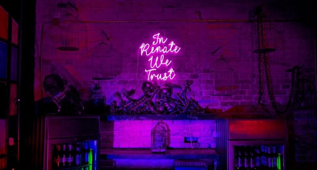 This week's top stories: Renate secures future, Moth Club at risk of closure, Paragon's Mamdani inauguration party · News ⟋ RA