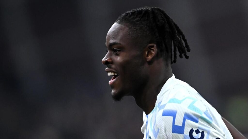 Inter, Bisseck: "Sto giocando tanto, sono felice di avere la fiducia di Chivu" -