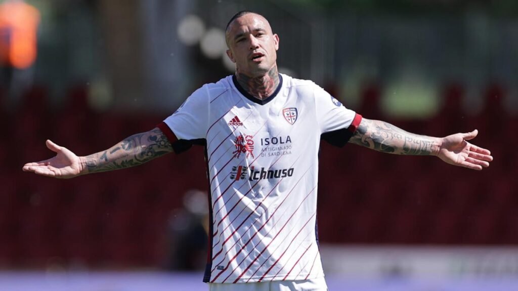 Nainggolan riparte dalla seconda serie belga ed è subito decisivo con un gol capolavoro -