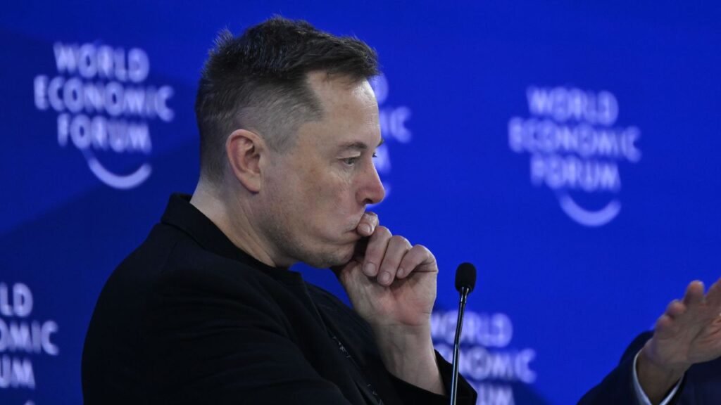 A Davos l'AI è spuntata in tutti i discorsi. Ecco cosa prevedono Musk, Huang, Nadella, Amodei e Hassabis per il 2026