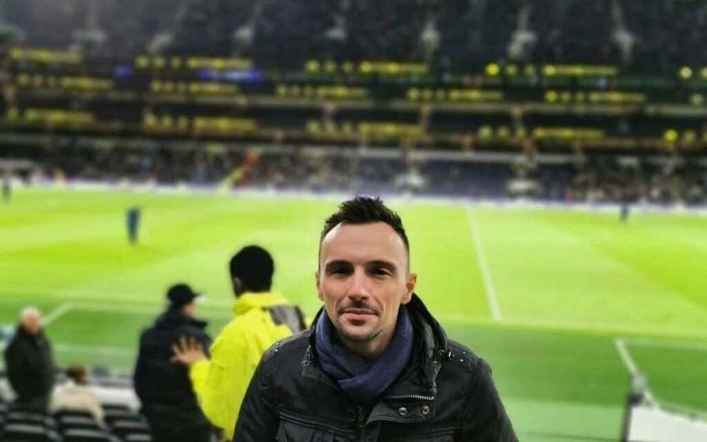 I conti ai conti del Como: come farà col Fair Play Finanziario? È tutto già nei piani di Suwarso. E la foto alle 2 di notte di Fabregas racconta perfettamente questa visione - TUTTO...