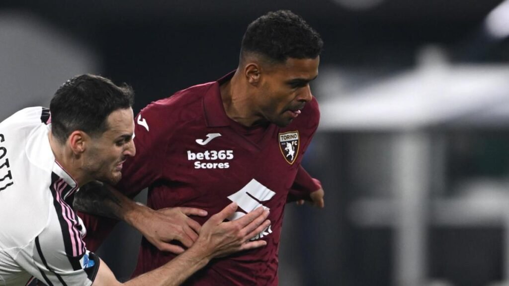 Trattativa in corso tra Cagliari e Torino per Anjorin: il centrocampista può approdare in Sardegna -