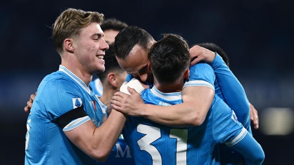 Napoli in emergenza, con la Juve per l'impresa. Il Mattino recita: "Fatelo ancora" -