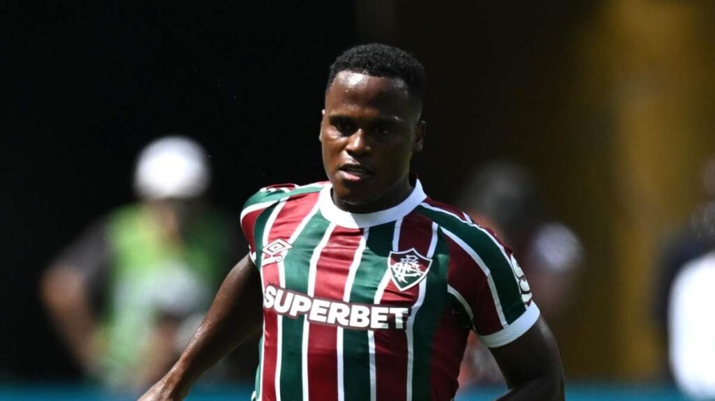 Arias lascia già la Premier? "Dovessi tornare in Brasile, sarebbe solo per il Fluminense" -