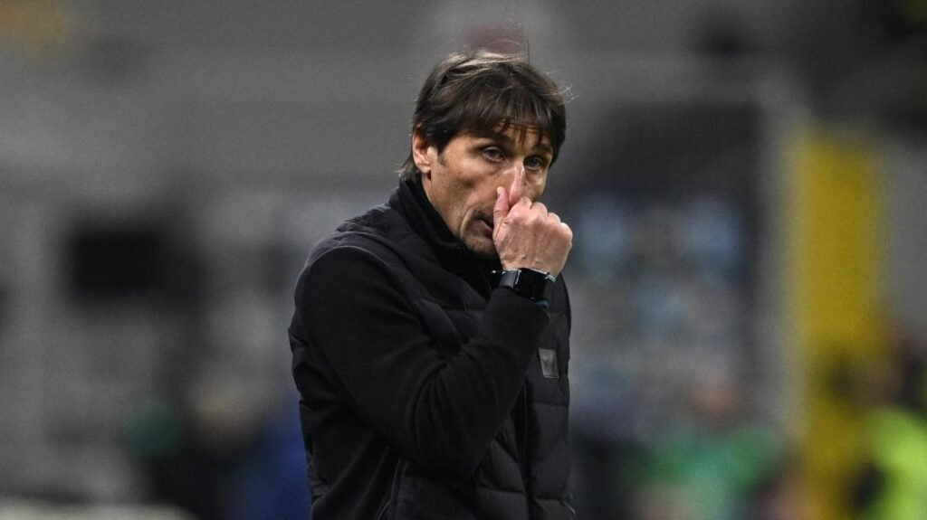 Conte: "Hojlund è fantastico, può diventare ancora più forte. Con Lukaku è fortunato..." -