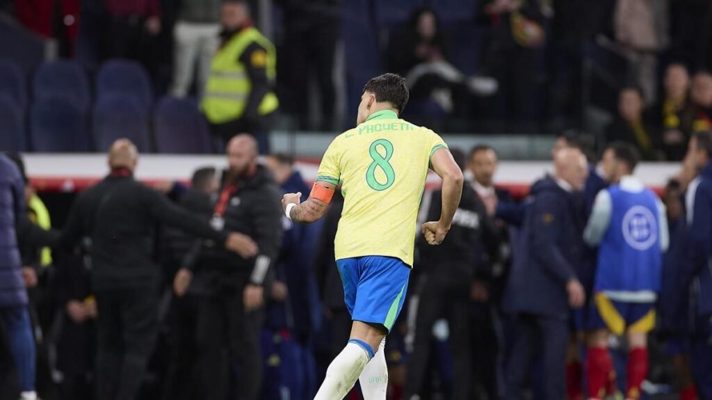 Paquetà-Flamengo, la pista non è tramontata: può lasciare il West Ham anche dopo gennaio -