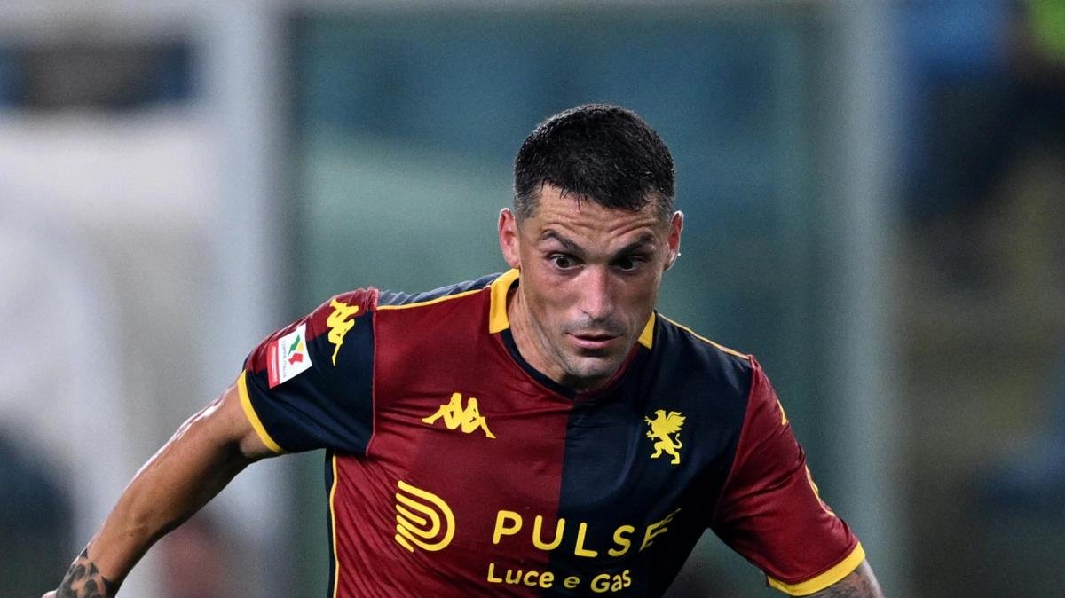 Genoa, Stanciu ha firmato la risoluzione: chiude con sette presenze e un gol -