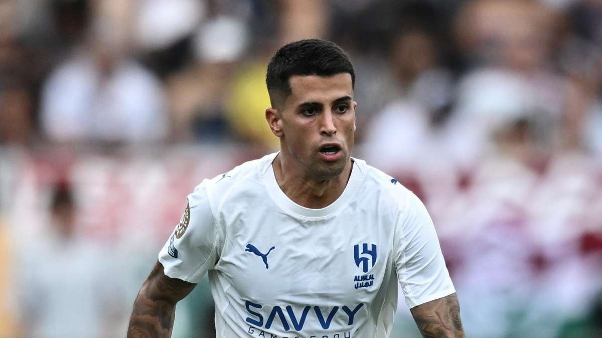 Inzaghi taglia Cancelo, l’Inter c'è e Mendes aiuta. Ma l’ingaggio è stellare -