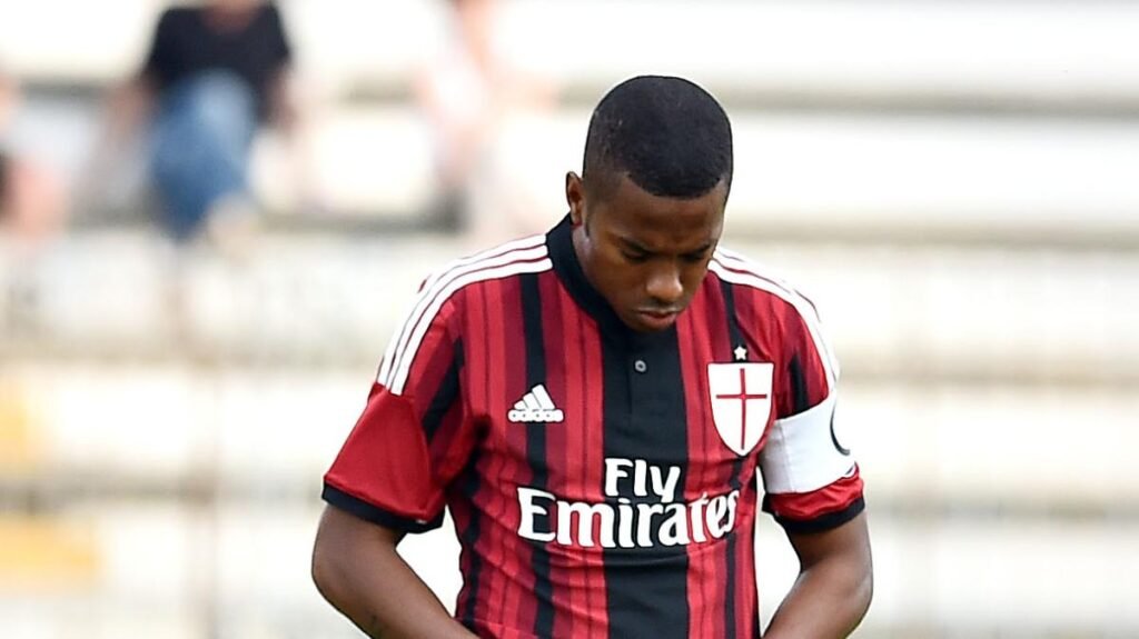 Robinho, in carcere dal 2024. Nel 2008 al City al posto di Messi (o quasi), in Italia al Milan -