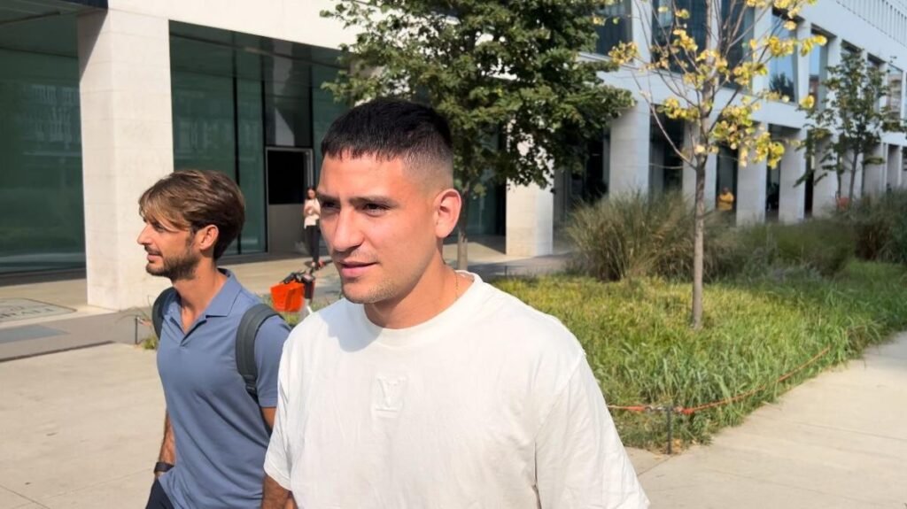 Il Valencia cerca un centravanti: Sadiq complicato, prende quota l'ex Inter Satriano -