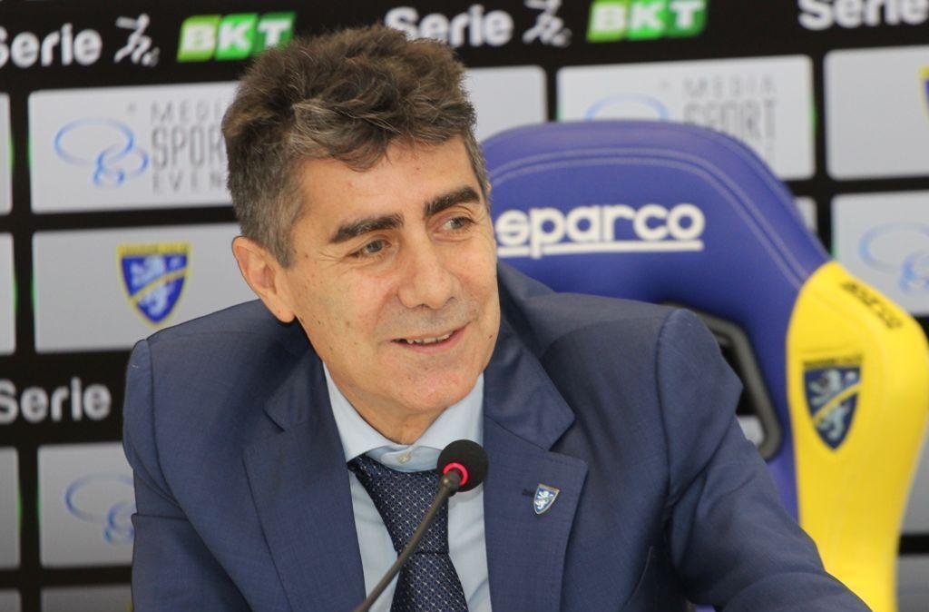 Cosenza, è addio con il direttore generale Gualtieri. Non gli è stato rinnovato il contratto -