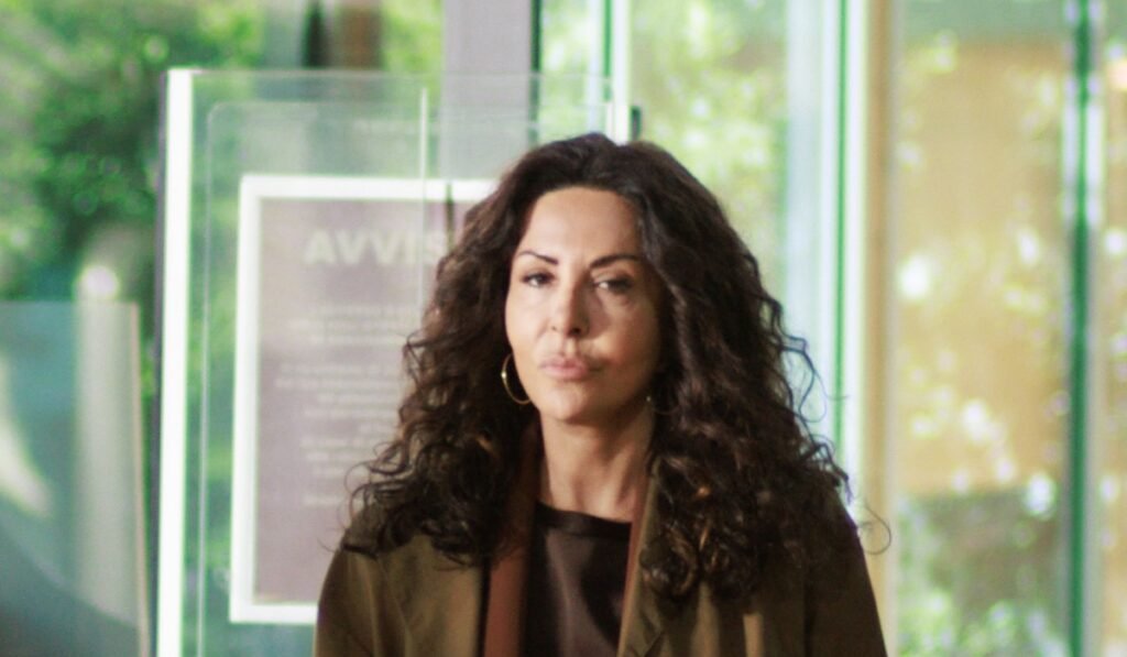 A testa alta, fiction Canale 5 con Sabrina Ferilli