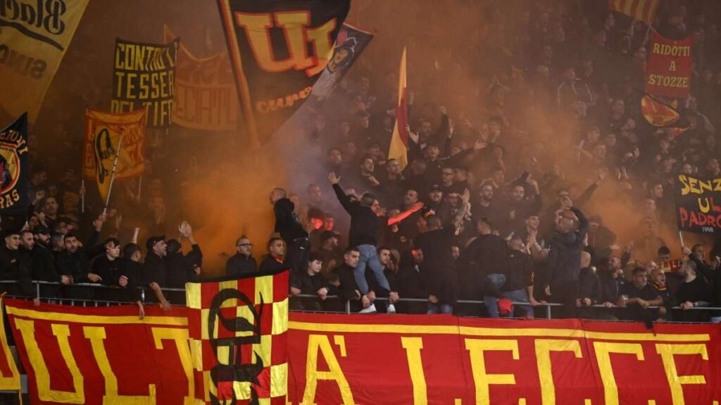 "Bentornato, Eetu Mommo": l'attaccante ex Lecce torna definitivamente in patria -