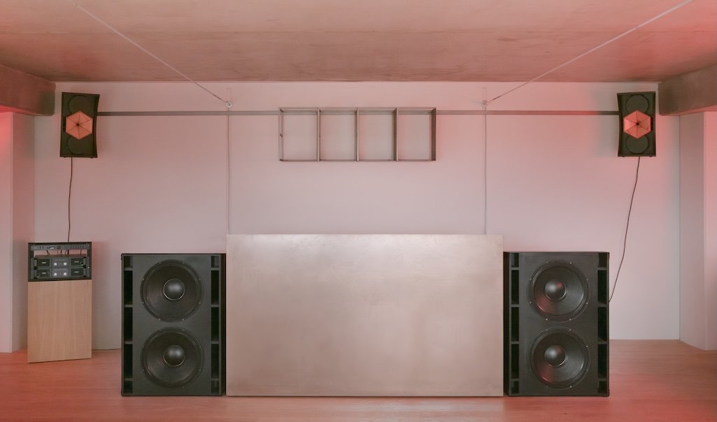 New venue Aula opens on Umbria vineyard · News ⟋ RA