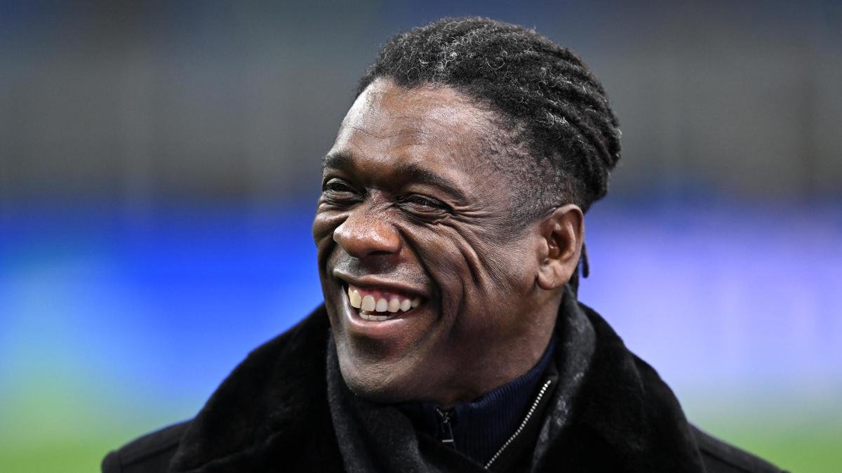 Seedorf: "Stasera un grande Napoli. Eliminato da squadre inferiori, non dal Chelsea" -