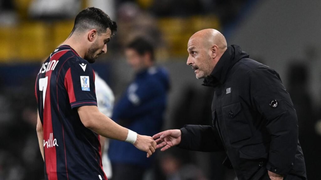 Bologna, blackout senza fine: rossoblù ancora senza luce, l’Atalanta gela il Dall’Ara -