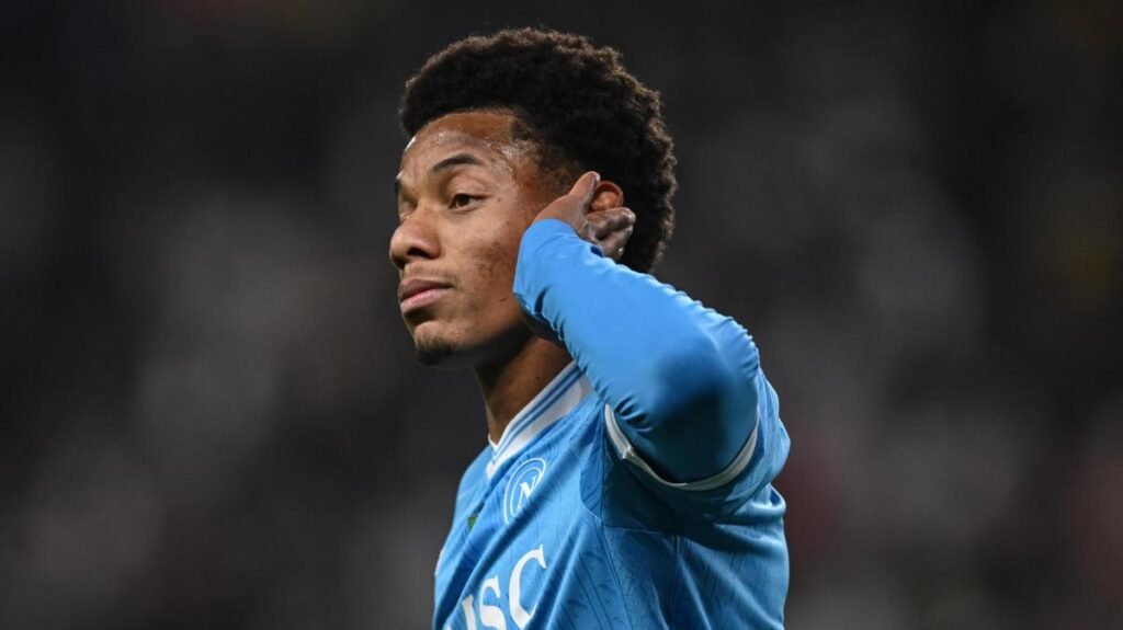 Il Napoli può tirare un sospiro di sollievo: Neres ha recuperato, con il Sassuolo ci sarà -