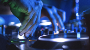 Working-class people are being pushed out of the arts, new report finds · News ⟋ RA