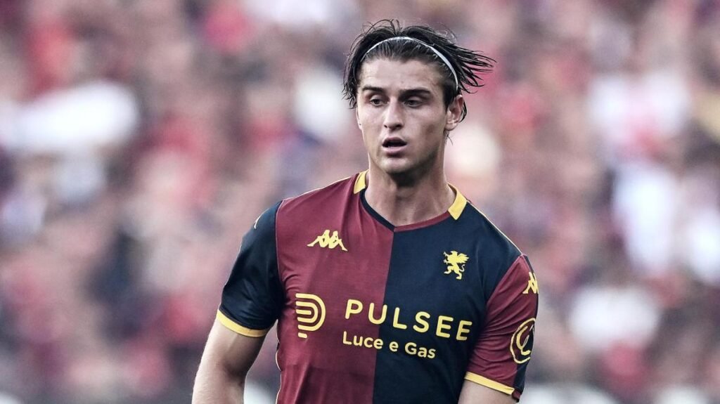 La sblocca già il Genoa: assist al bacio di Malinovskyi e gol di Colombo, 1-0 al Cagliari -