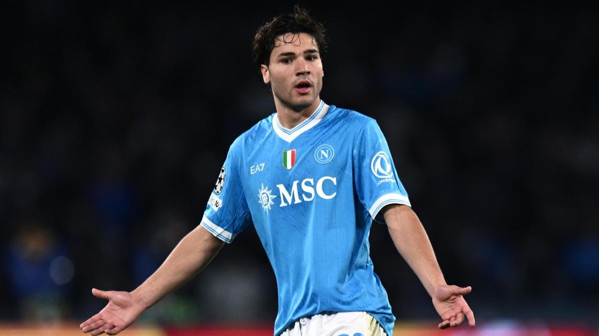 Napoli-Chelsea 2-3, le pagelle: Conte, più di così non si può. Vergara da favola, Joao Pedro MVP -