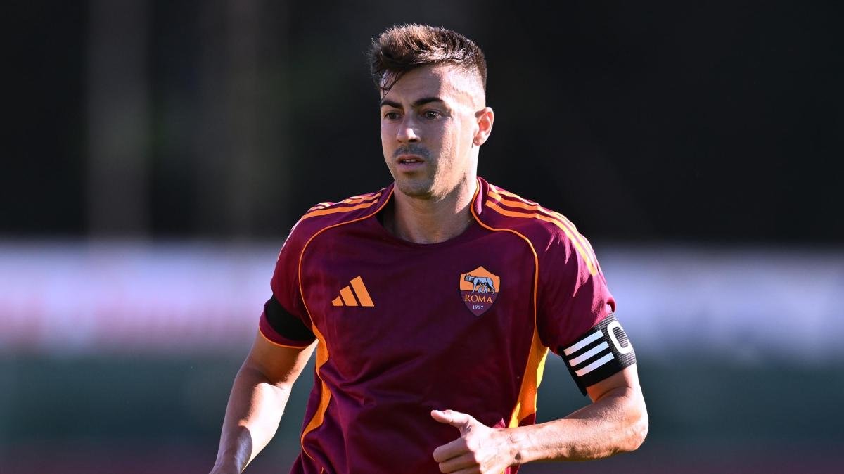 Roma, El Shaarawy: "Grande spirito da parte di tutti, dobbiamo puntare alla Champions" -