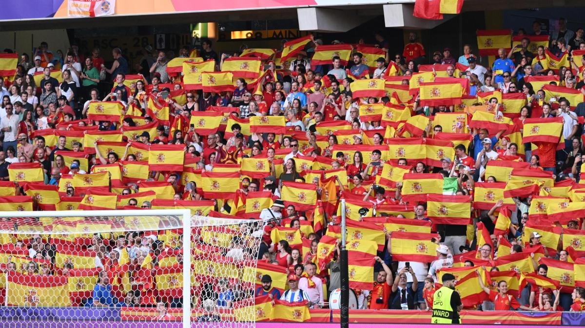 Real Sociedad, Goti scende di categoria: il centrocampista offensivo in prestito al Cordoba -