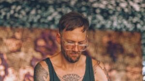 Mix Of The Day: Christian James · News ⟋ RA