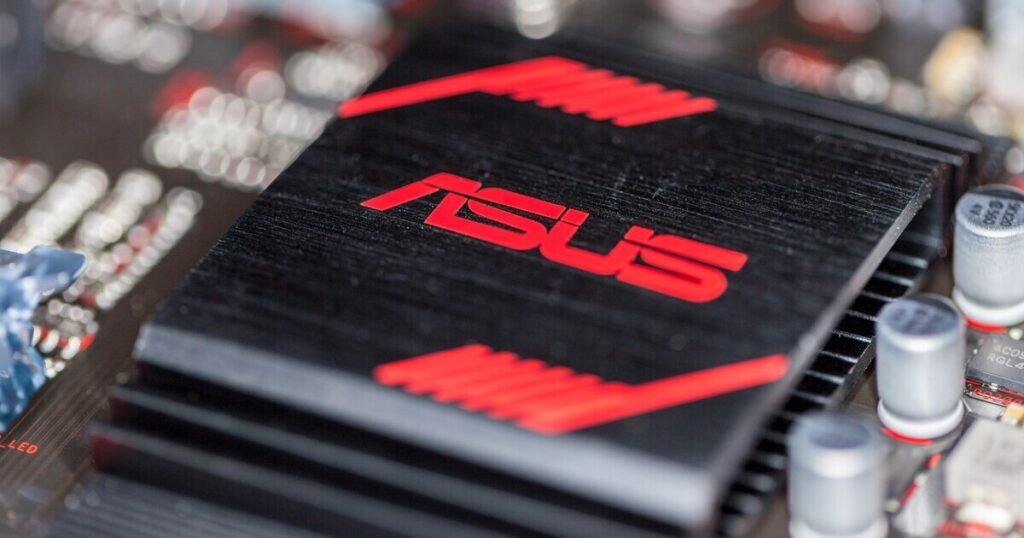 Asus alzerà i prezzi dei PC, già avvertiti i partner: “Pressione sui costi di memorie e storage”
