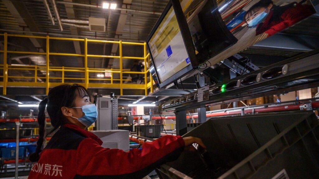 Davvero la Cina teme un impatto travolgente dell'AI sull'occupazione e la sua risposta &egrave; da manuale