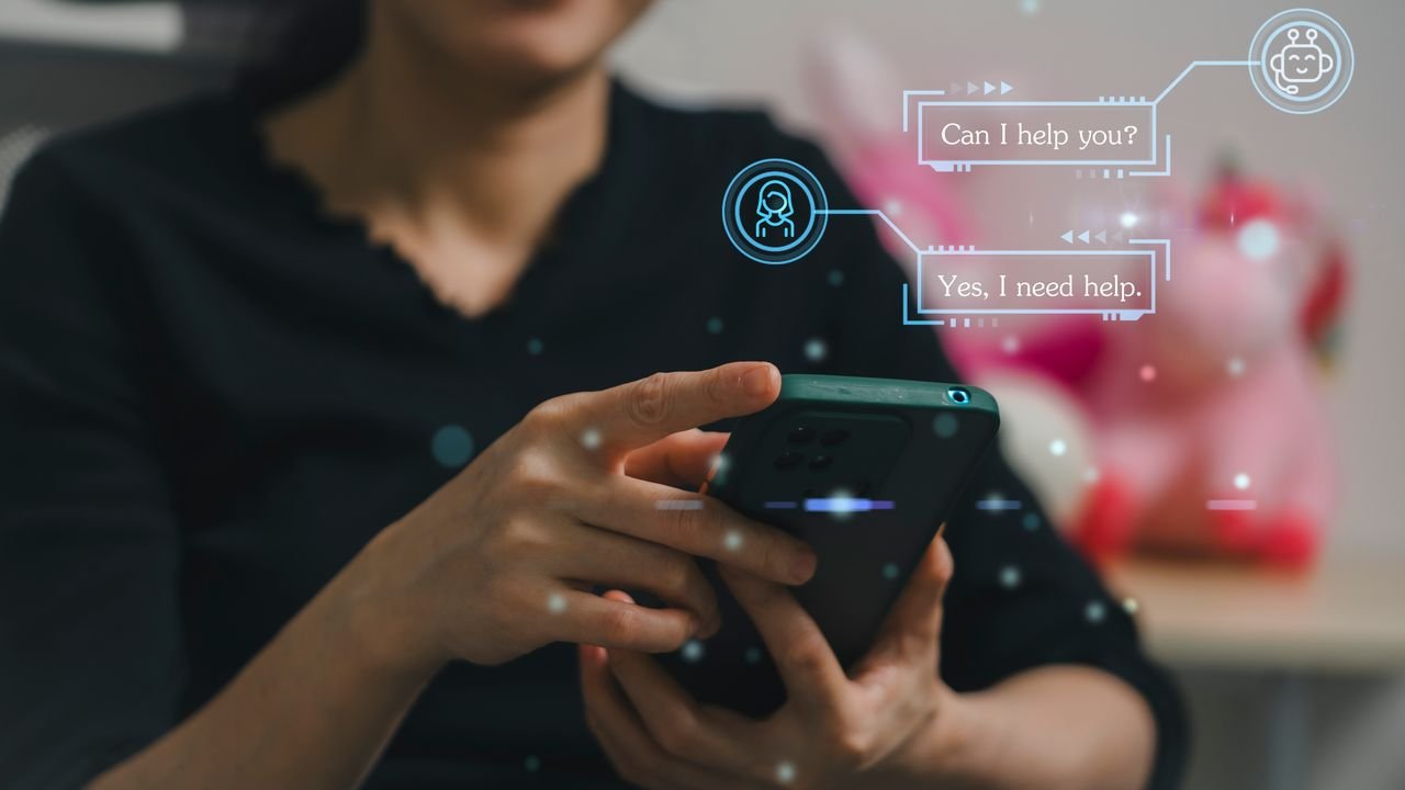 Come mettere al sicuro i minori dai rischi di una dipendenza artificiale? Questa proposta di legge italiana vuole trainare l'Europa