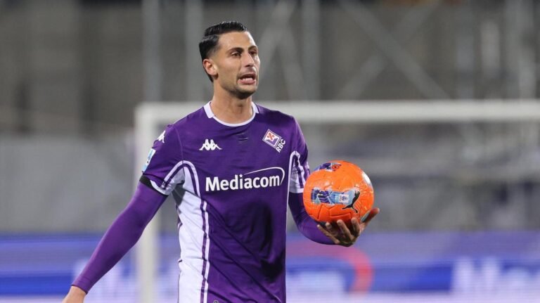 Meraviglia di Mandragora su calcio di punizione: 2-0 Fiorentina sul campo dello Jagiellonia -