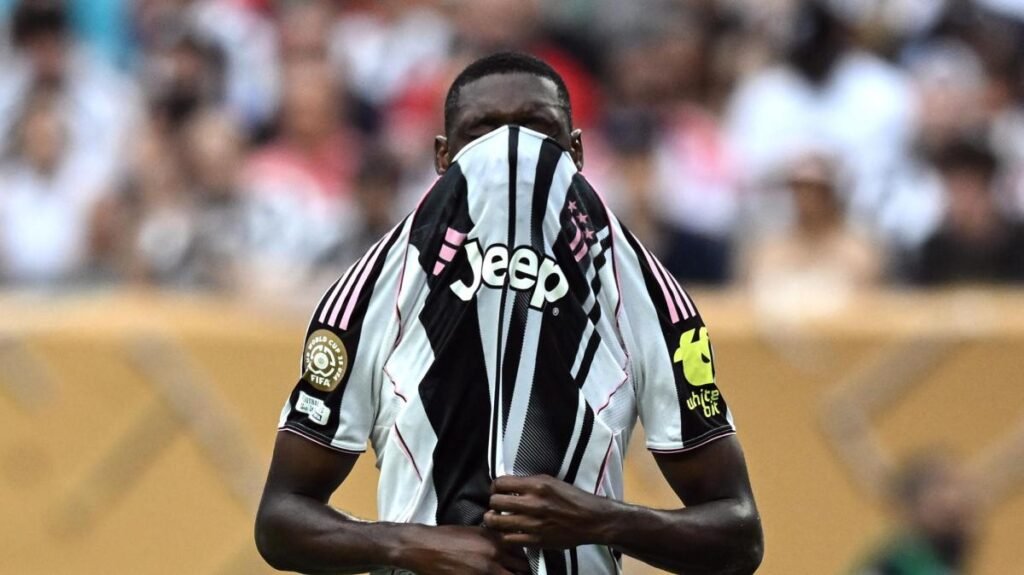 Juventus su Kolo Muani, Frank non lo lascia andare e replica: "Prossima domanda?" -