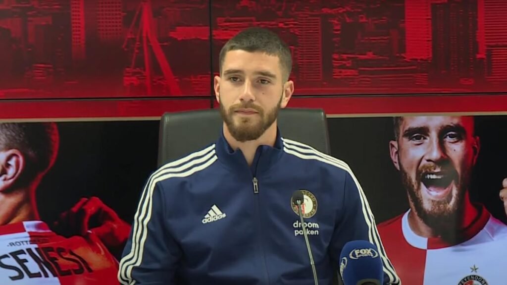 Dalla Spagna: Juventus forte su Senesi, pronta l'offerta. Tudor e Barcellona in pressing -