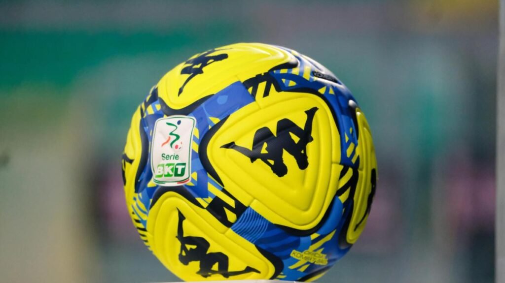 Monza-Avellino, le formazioni ufficiali: Bianco ne cambia uno. Biancolino 3 -