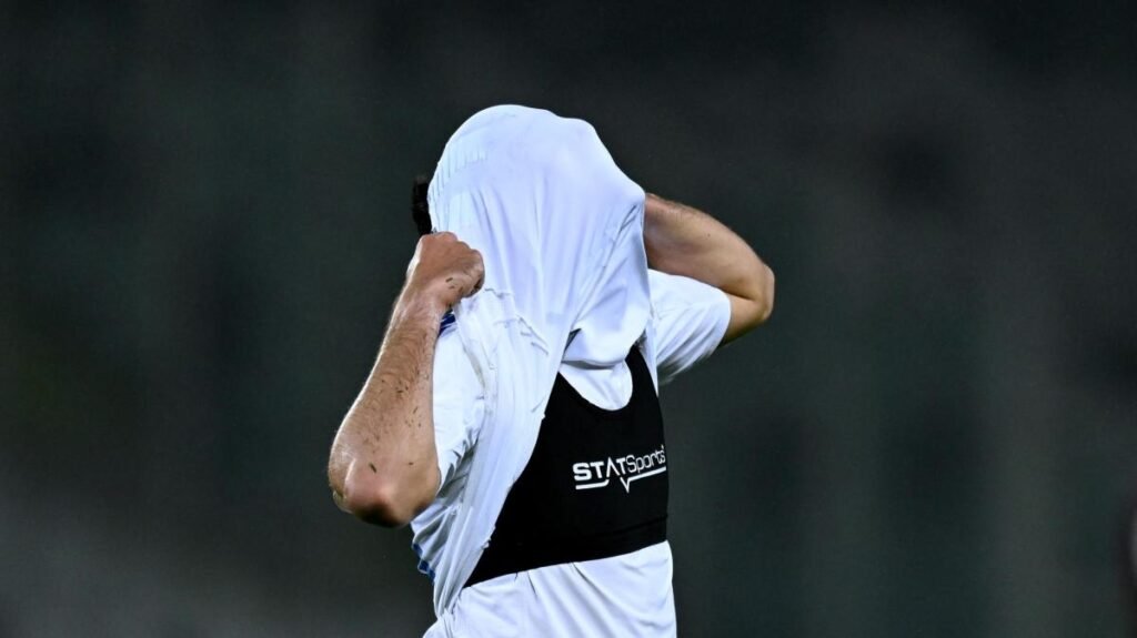 Cagliari, infortunio per Mazzitelli: Pisacane lo sostituisce per un fastidio al polpaccio -