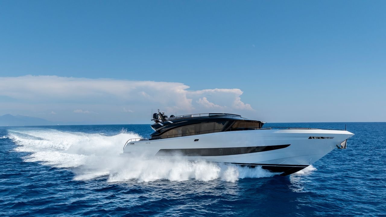 L'AI naviga anche senza internet, cos&igrave; gli yacht diventano intelligenti