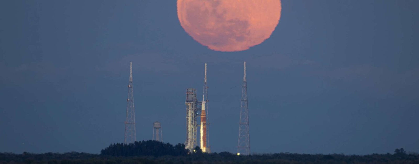 Artemis II: riparazioni e analisi prima del lancio