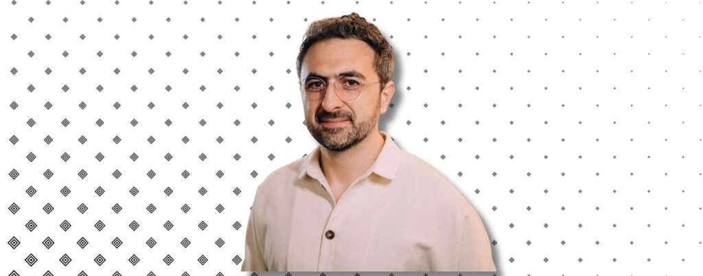 Microsoft: l'AI sostituirà gli impiegati in meno di 2 anni, è vero?