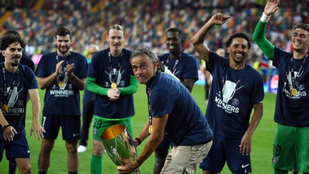 Rothen lancia l'allarme in casa PSG: "Il clima nello spogliatoio non è più lo stesso" -