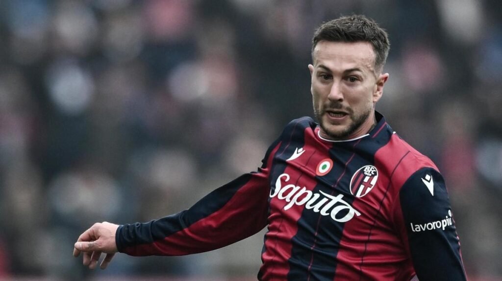 Bologna, Bernardeschi: "Io e Castro ci intendiamo, se continua così avrà un futuro roseo" -