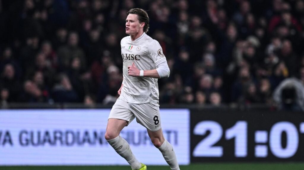 La Fiorentina vince a Como, McTominay salta Napoli-Roma: le top news delle 18 -