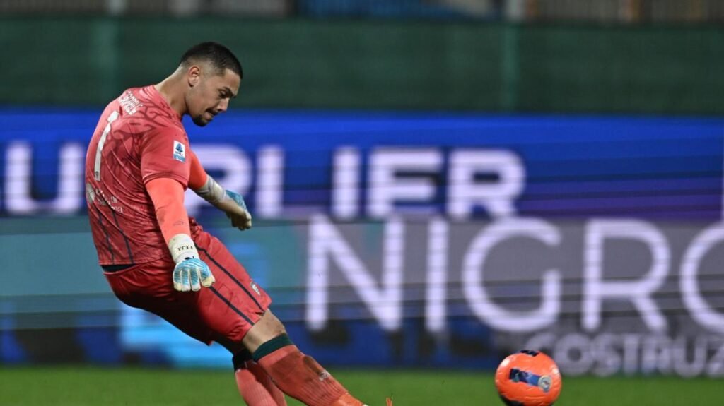 Cagliari, Caprile dopo lo 0-0 con la Lazio: "Ci teniamo il punto, e avevamo pure segnato" -